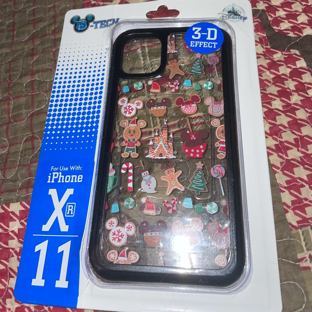 Disney Xr/11 iphone case never been opened